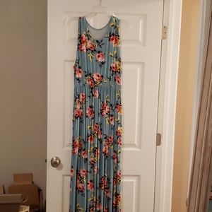 Boutique maxi dress